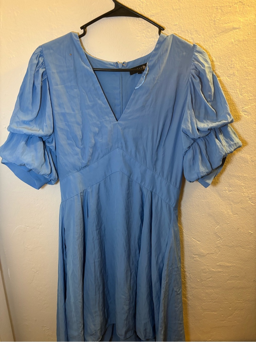 Light Blue V-Neck Puff Sleeve Dress
